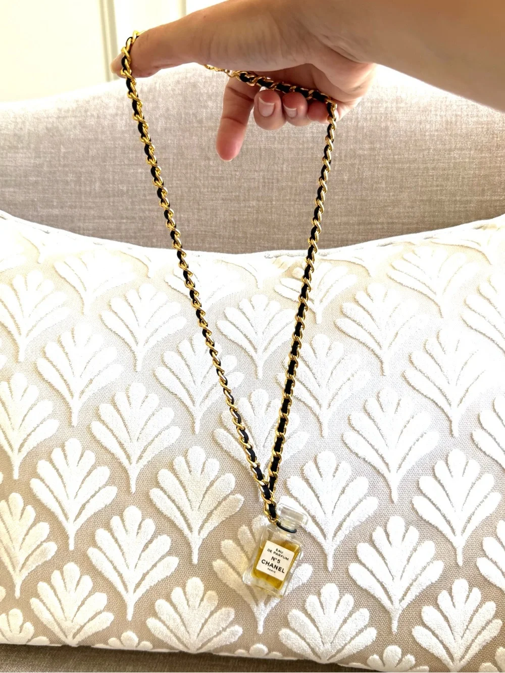 Authentic vintage Chanel No. 5 Perfume Bottle Necklace gold black chain
